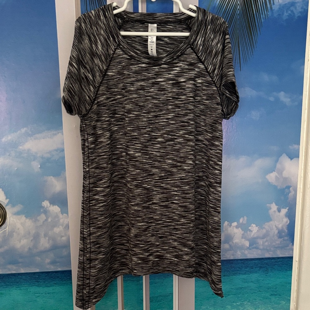 90 Degree By Reflex Black and Gray Kids Tee